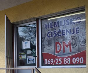 Hemijsko čišćenje i perionica veša - DM - Surčin, Beograd