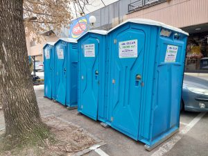 Iznajmljivanje mobilnih toaleta - Clean Fresh Kruševac